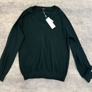 NWT Minnie Rose Deep Green V-Neck Sweater